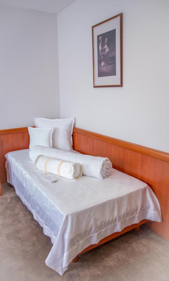 Hotel Integra Doboj Ngoại thất bức ảnh