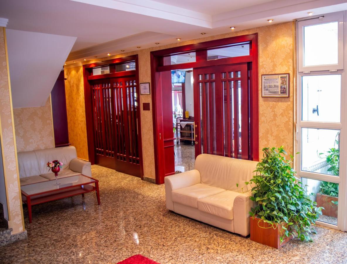 Hotel Integra Doboj Ngoại thất bức ảnh