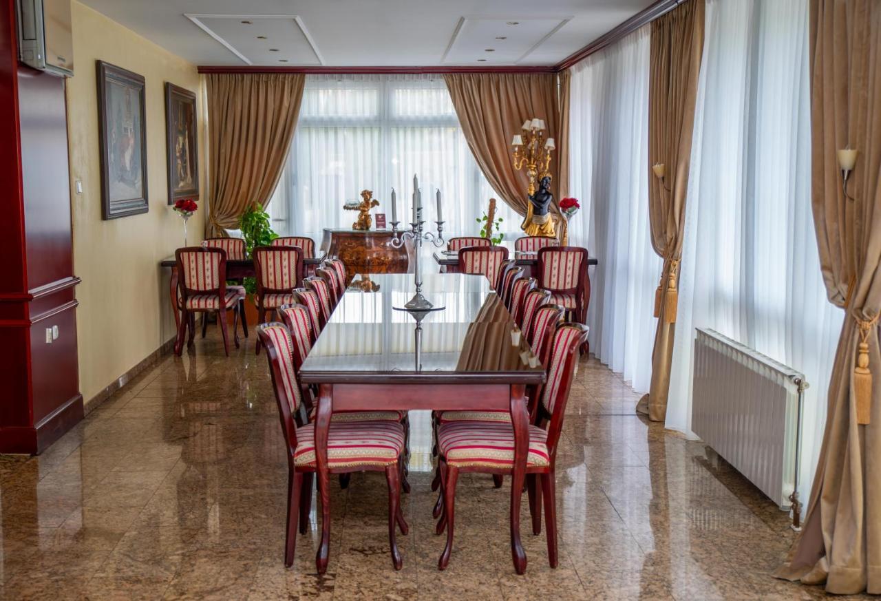 Hotel Integra Doboj Ngoại thất bức ảnh