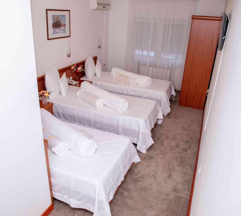 Hotel Integra Doboj Ngoại thất bức ảnh