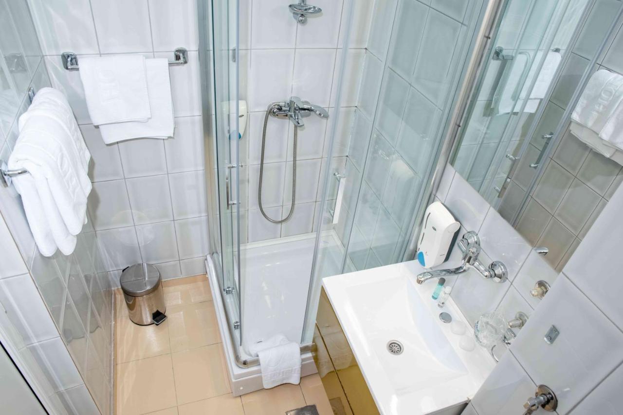 Hotel Integra Doboj Ngoại thất bức ảnh